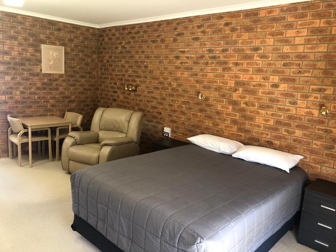 Settlement Motor Inn Deniliquin Kültér fotó
