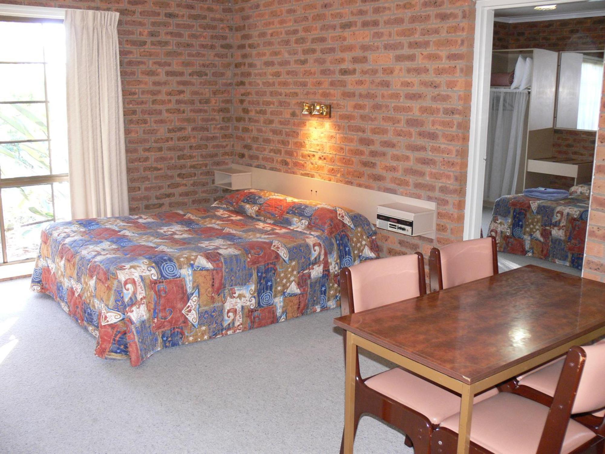 Settlement Motor Inn Deniliquin Kültér fotó