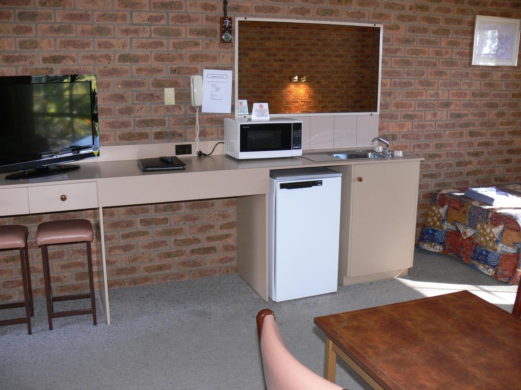 Settlement Motor Inn Deniliquin Kültér fotó